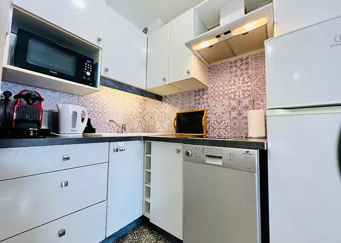 Les Nereides - T3 A 50m De La - Clim - Terrasse & Bbq - Wifi/netflix *